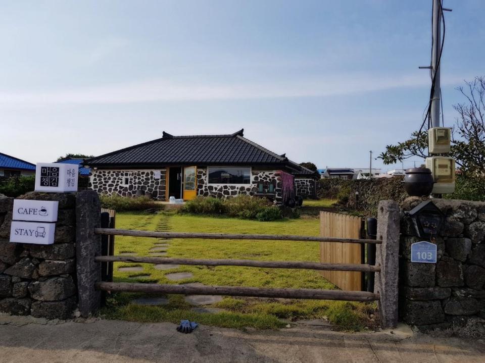Hadori Mindfulness Jeju Exterior foto
